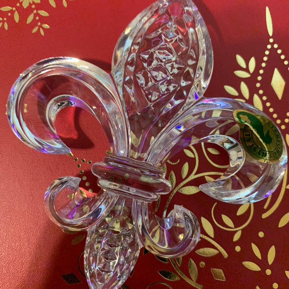 New in Box!  Waterford Fleur-de-Lys Ornament